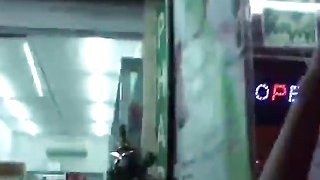 当学生性爱成瘾了~还是回归初心~制服妹酒店激啪~浪穴狂操23分钟!!
